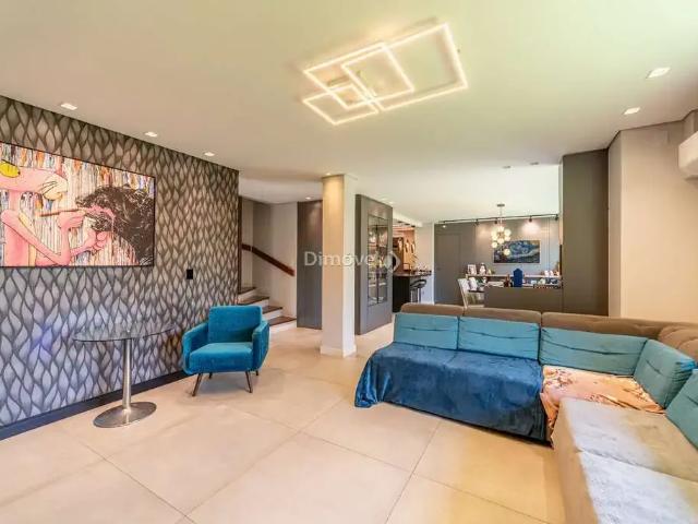 Casa / Sobrado para Venda em Porto Alegre/RS Vila Assunção 3 Quartos