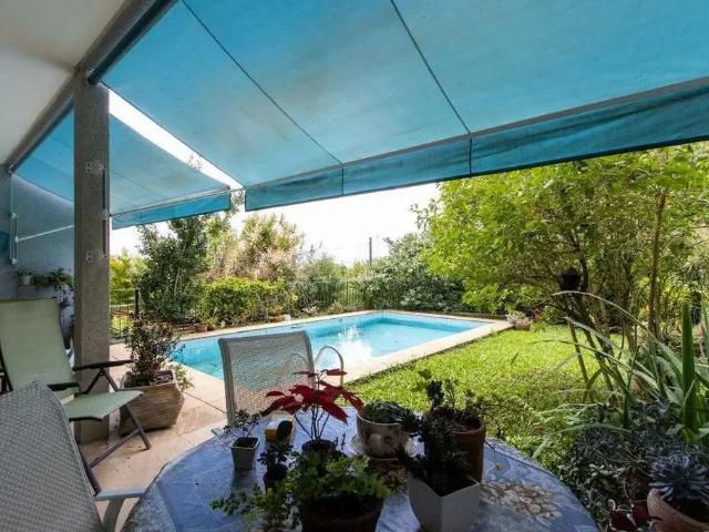 Casa / Sobrado para Venda em Porto Alegre/RS Vila Assunção 3 Quartos