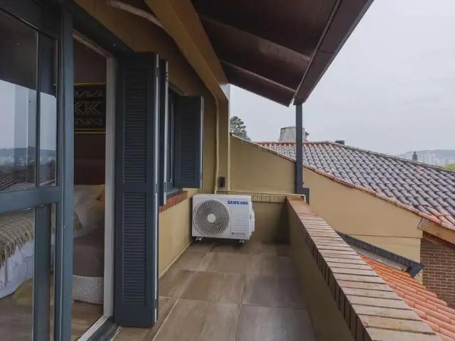 Casa / Sobrado para Venda em Porto Alegre/RS Vila Assunção 3 Quartos