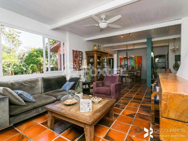Casa / Sobrado para Venda em Porto Alegre/RS Vila Assunção 3 Quartos