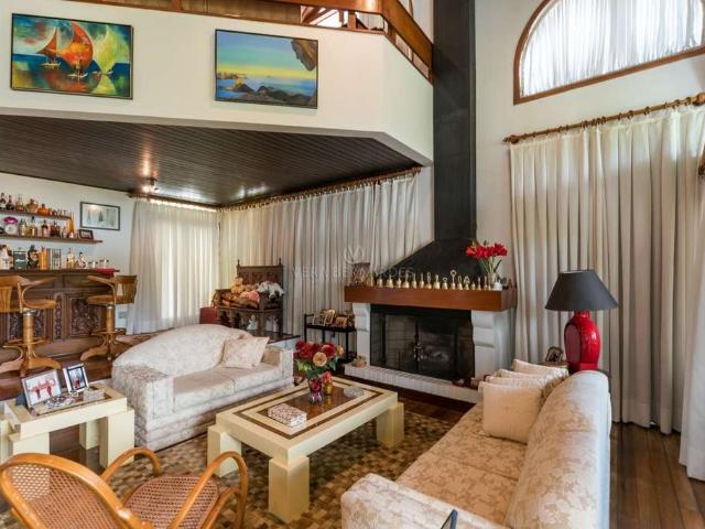 Casa / Sobrado para Venda em Porto Alegre/RS Vila Assunção 3 Quartos