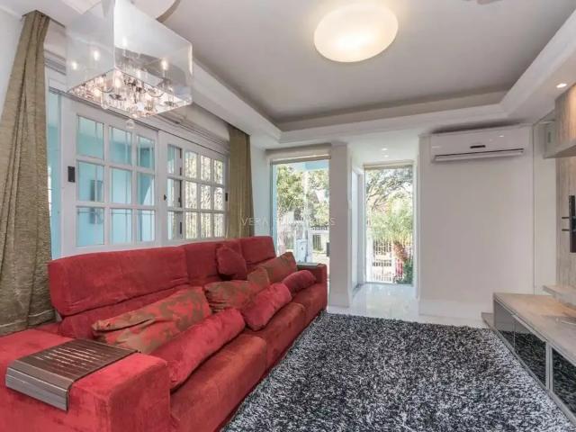 Casa / Sobrado para Venda em Porto Alegre/RS Vila Assunção 3 Quartos