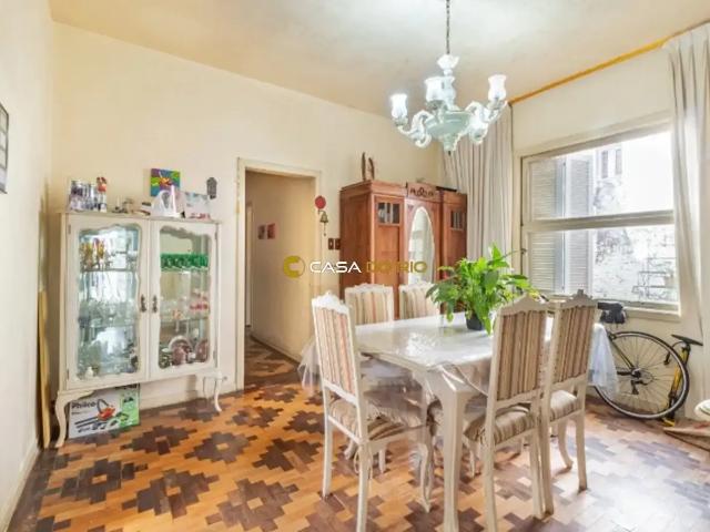 Casa / Sobrado para Venda em Porto Alegre/RS Vila Assunção 3 Quartos