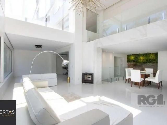 Casa / Sobrado para Venda em Porto Alegre/RS Vila Assunção 2 Quartos