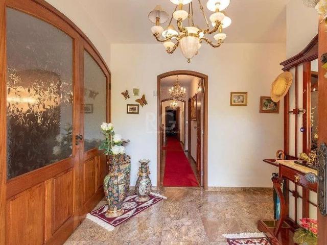 Casa / Sobrado para Venda em Porto Alegre/RS Vila Assunção 4 Quartos