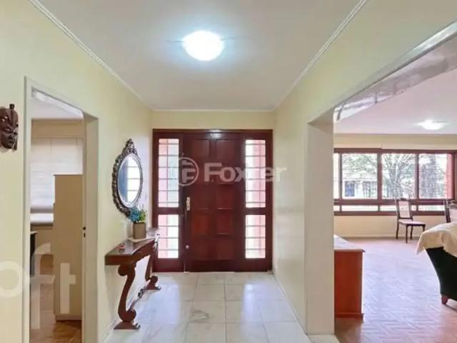 Casa / Sobrado para Venda em Porto Alegre/RS Vila Assunção 4 Quartos