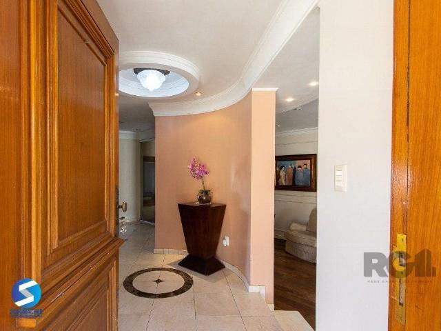 Casa / Sobrado para Venda em Porto Alegre/RS Vila Assunção 4 Quartos