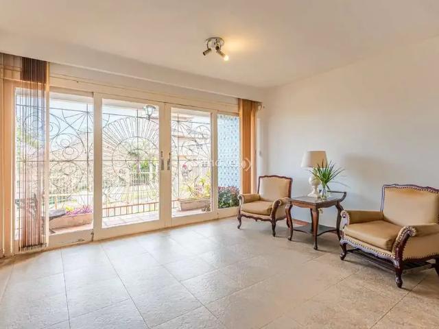 Casa / Sobrado para Venda em Porto Alegre/RS Vila Assunção 4 Quartos