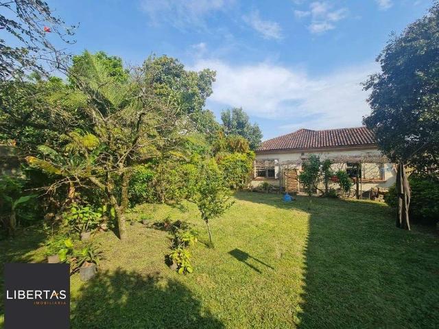 Casa / Sobrado para Venda em Porto Alegre/RS Vila Assunção 4 Quartos