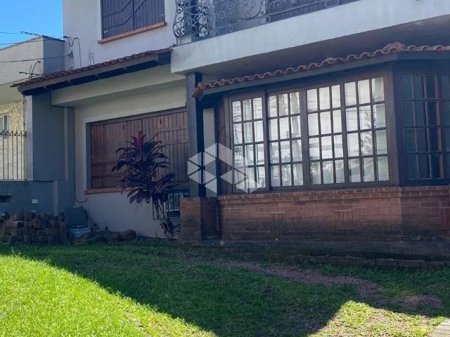 Casa / Sobrado para Venda em Porto Alegre/RS Vila Assunção 4 Quartos