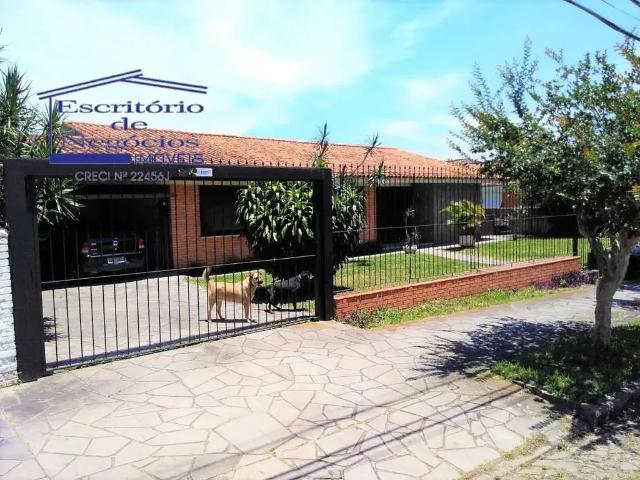 Casa / Sobrado para Venda em Porto Alegre/RS Vila Assunção 4 Quartos