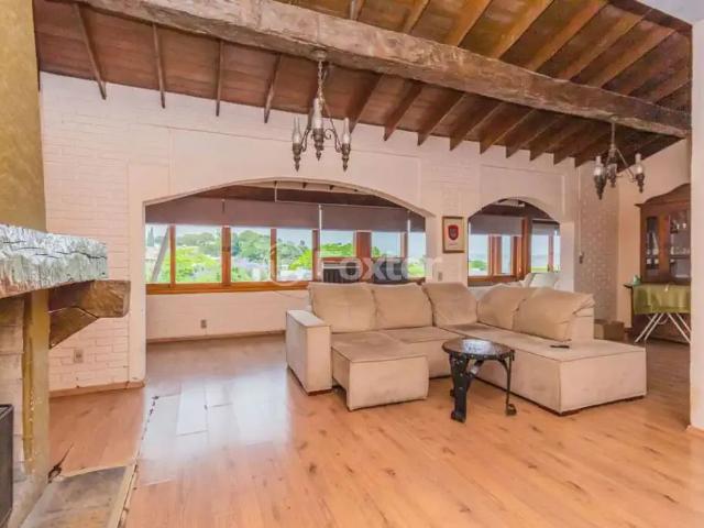 Casa / Sobrado para Venda em Porto Alegre/RS Vila Assunção 4 Quartos