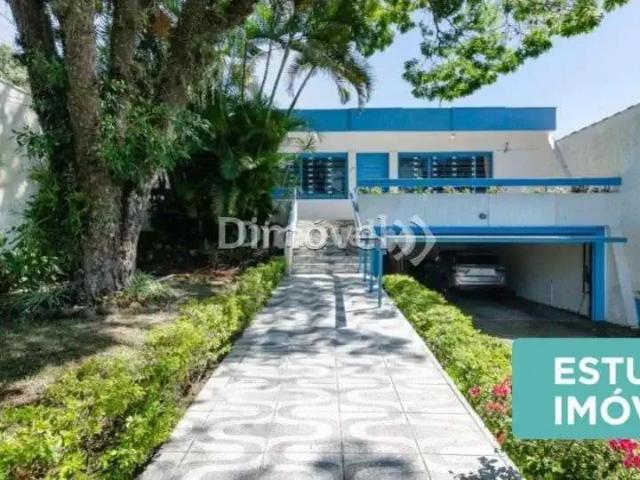 Casa / Sobrado para Venda em Porto Alegre/RS Vila Assunção 4 Quartos