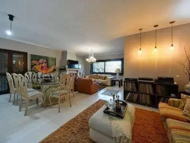 Casa / Sobrado para Venda em Porto Alegre/RS Vila Assunção 4 Quartos