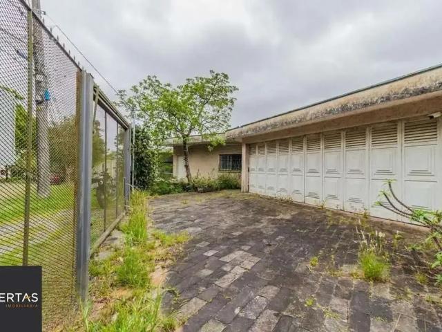 Casa / Sobrado para Venda em Porto Alegre/RS Vila Assunção 5 Quartos