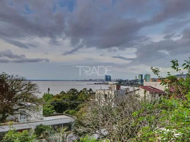 Casa / Sobrado para Venda em Porto Alegre/RS Vila Assunção 5 Quartos
