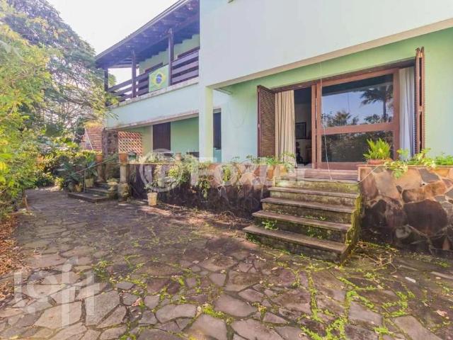 Casa / Sobrado para Venda em Porto Alegre/RS Vila Assunção 5 Quartos