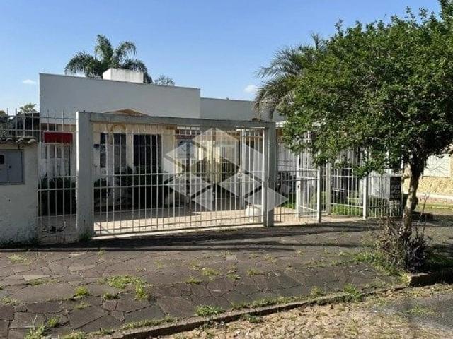 Casa / Sobrado para Venda em Porto Alegre/RS Vila Assunção 6 Quartos