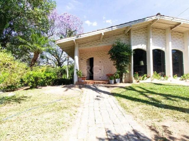 Casa / Sobrado para Venda em Porto Alegre/RS Vila Assunção 6 Quartos