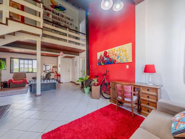 Casa / Sobrado para Venda em Porto Alegre/RS Vila Conceição 3 Quartos