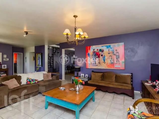 Casa / Sobrado para Venda em Porto Alegre/RS Vila Conceição 3 Quartos