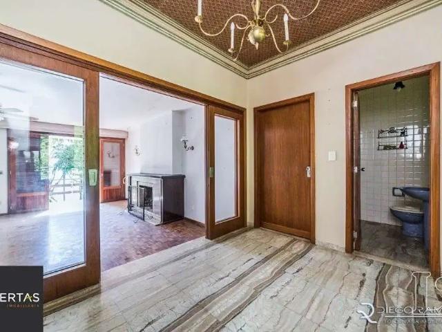 Casa / Sobrado para Venda em Porto Alegre/RS Vila Conceição 3 Quartos