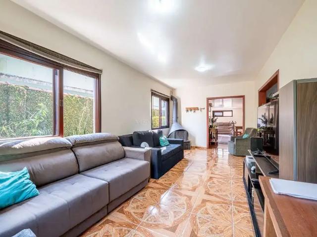 Casa / Sobrado para Venda em Porto Alegre/RS Vila Conceição 4 Quartos