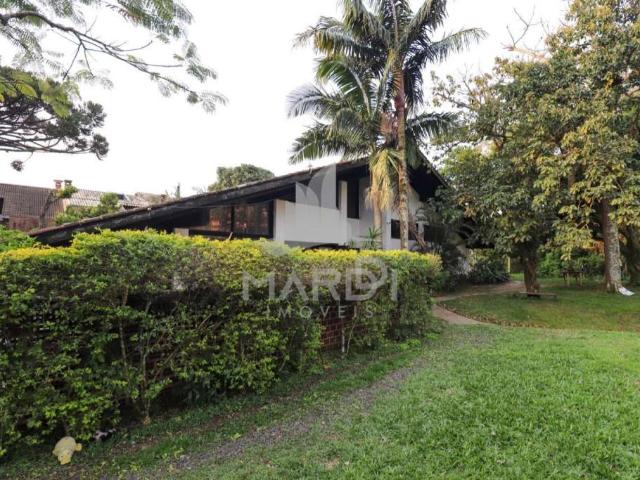 Casa / Sobrado para Venda em Porto Alegre/RS Vila Conceição 4 Quartos