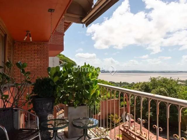Casa / Sobrado para Venda em Porto Alegre/RS Vila Conceição 4 Quartos