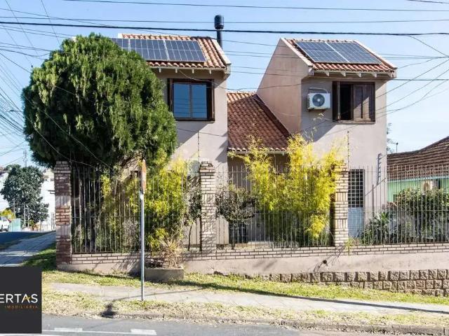Casa / Sobrado para Venda em Porto Alegre/RS Vila Conceição 4 Quartos