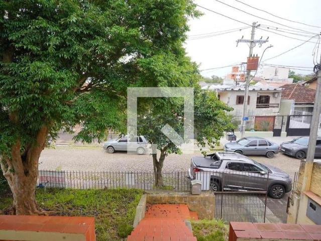 Casa / Sobrado para Venda em Porto Alegre/RS Vila Ipiranga 2 Quartos