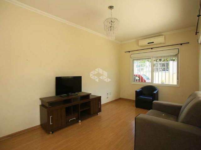 Casa / Sobrado para Venda em Porto Alegre/RS Vila Ipiranga 2 Quartos