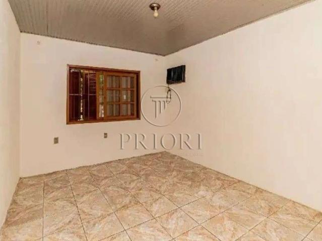 Casa / Sobrado para Venda em Porto Alegre/RS Vila Ipiranga 2 Quartos