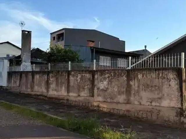 Casa / Sobrado para Venda em Porto Alegre/RS Vila Ipiranga 2 Quartos