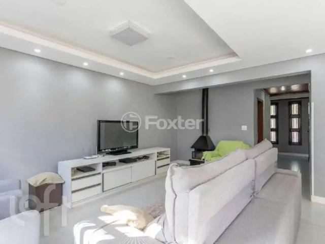 Casa / Sobrado para Venda em Porto Alegre/RS Vila Ipiranga 3 Quartos