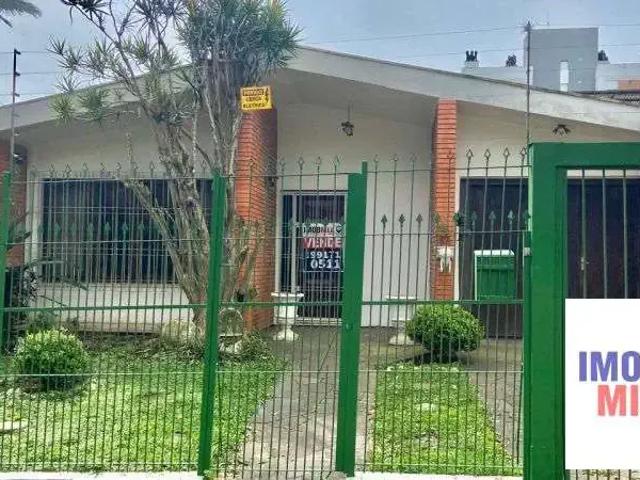 Casa / Sobrado para Venda em Porto Alegre/RS Vila Ipiranga 3 Quartos