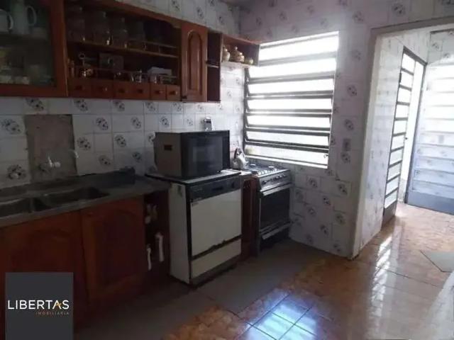 Casa / Sobrado para Venda em Porto Alegre/RS Vila Ipiranga 3 Quartos