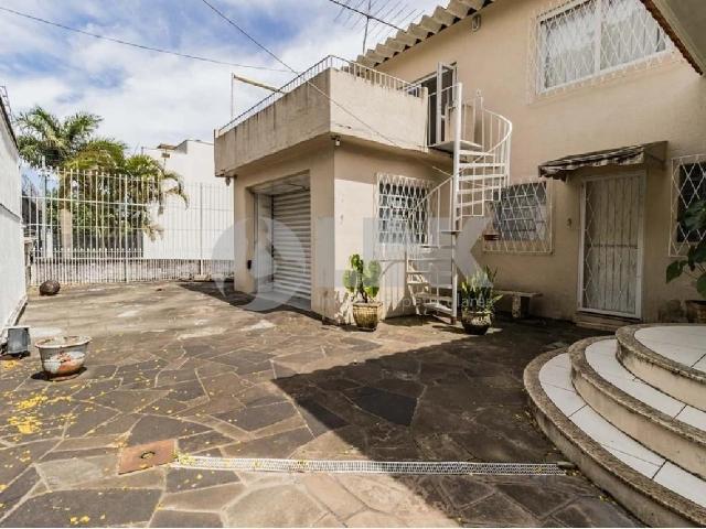 Casa / Sobrado para Venda em Porto Alegre/RS Vila Ipiranga 3 Quartos