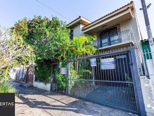 Casa / Sobrado para Venda em Porto Alegre/RS Vila Ipiranga 3 Quartos