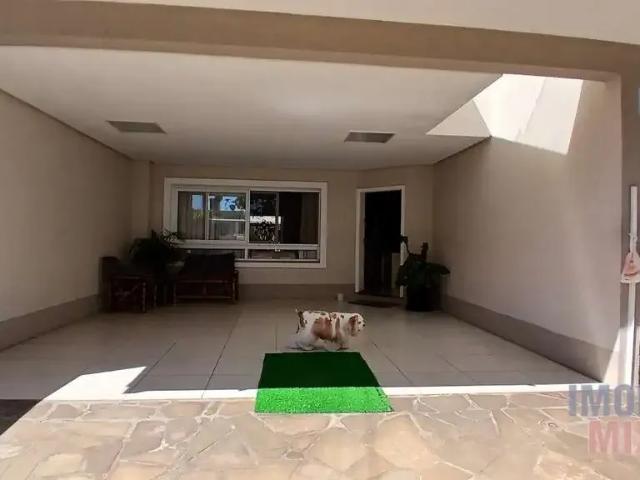 Casa / Sobrado para Venda em Porto Alegre/RS Vila Ipiranga 3 Quartos