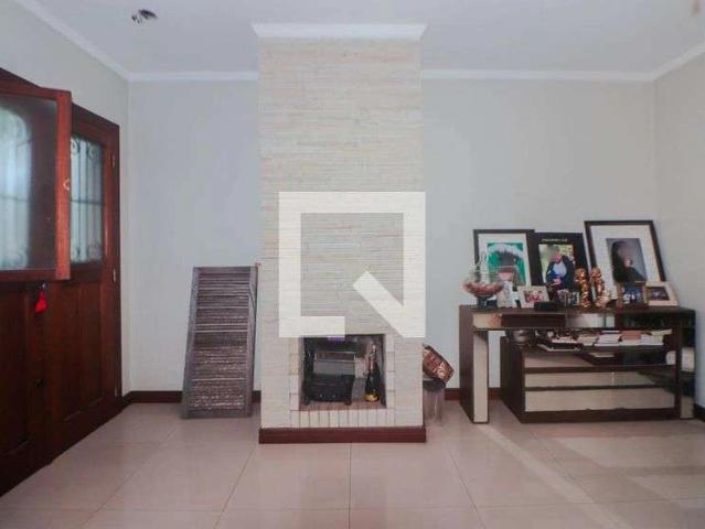 Casa / Sobrado para Venda em Porto Alegre/RS Vila Ipiranga 4 Quartos
