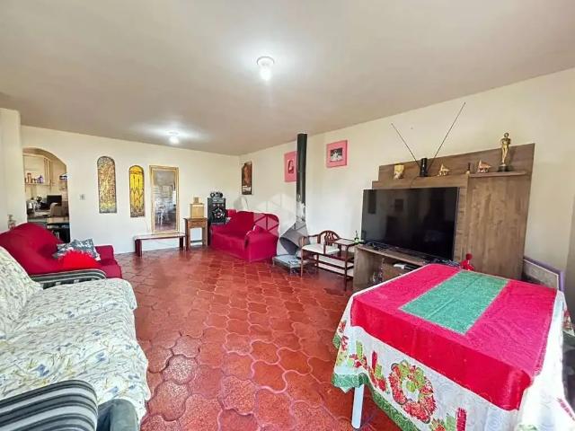 Casa / Sobrado para Venda em Porto Alegre/RS Vila Ipiranga 4 Quartos