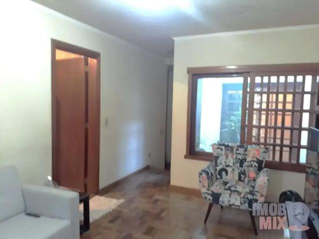 Casa / Sobrado para Venda em Porto Alegre/RS Vila Ipiranga 4 Quartos