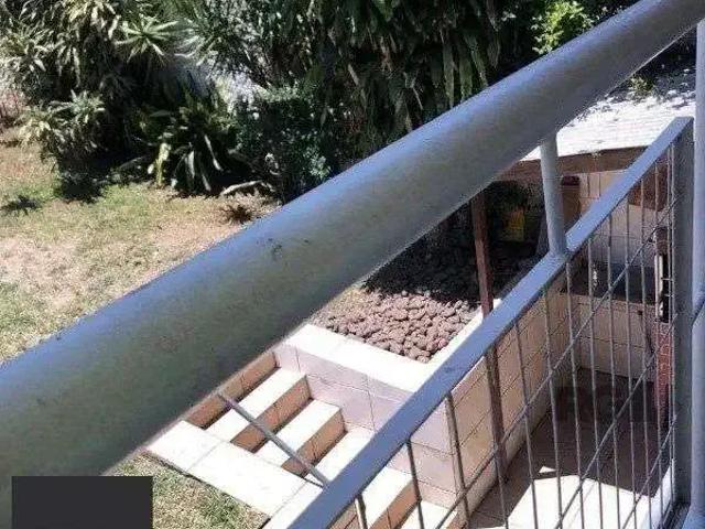 Casa / Sobrado para Venda em Porto Alegre/RS Vila Ipiranga 4 Quartos