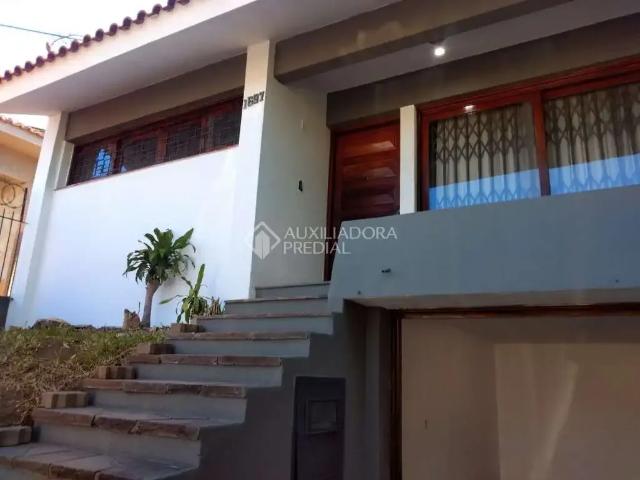 Casa / Sobrado para Venda em Porto Alegre/RS Vila Ipiranga 4 Quartos