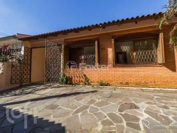 Casa / Sobrado para Venda em Porto Alegre/RS Vila Ipiranga 4 Quartos