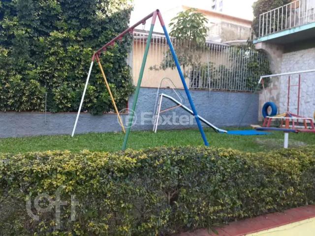 Casa / Sobrado para Venda em Porto Alegre/RS Vila Ipiranga 4 Quartos