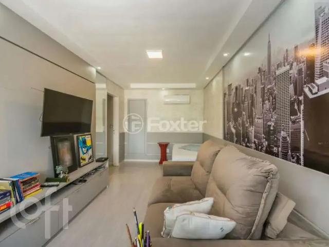 Casa / Sobrado para Venda em Porto Alegre/RS Vila Ipiranga 4 Quartos