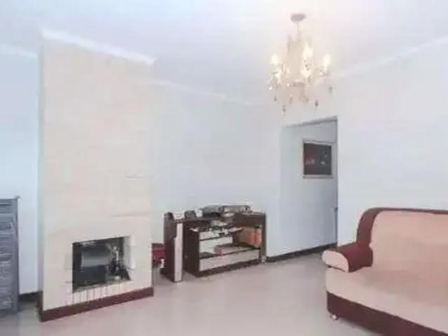 Casa / Sobrado para Venda em Porto Alegre/RS Vila Ipiranga 4 Quartos