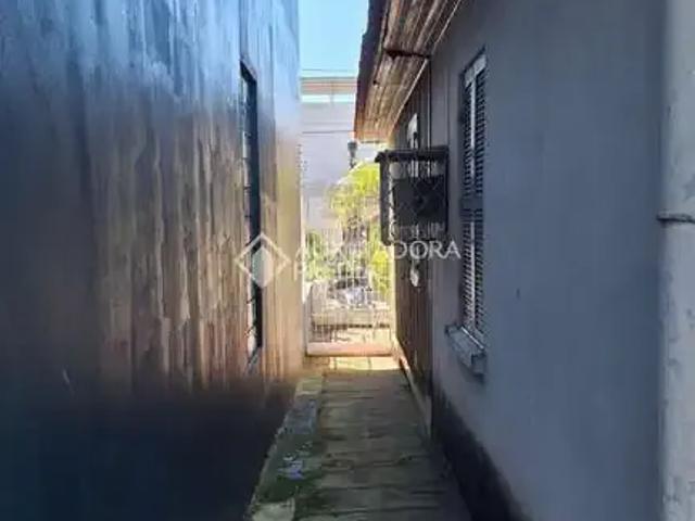 Casa / Sobrado para Venda em Porto Alegre/RS Vila Ipiranga 1 Quartos